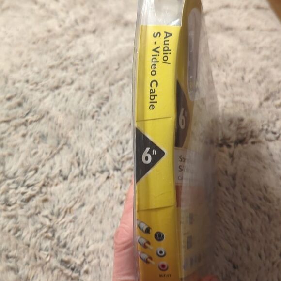 Philips Component Cables SWV3903/17 6 Foot 24K Gold Plated New Sealed - Picture 3 of 5